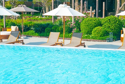 Large outdoor umbrellas Dubai