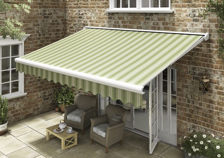 Choosing the Right Awning Fabric: UV Protection, Durability, and Style for the UAE Sun